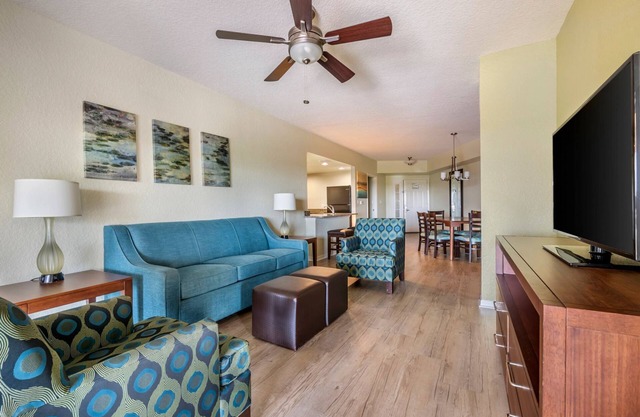 Cozy 2-bedroom resort with WiFi, fitness room in enjoyable Kissimmee