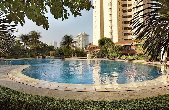 Cozy 2 Bedrooms Sudirman Tower Apartment by Travelio