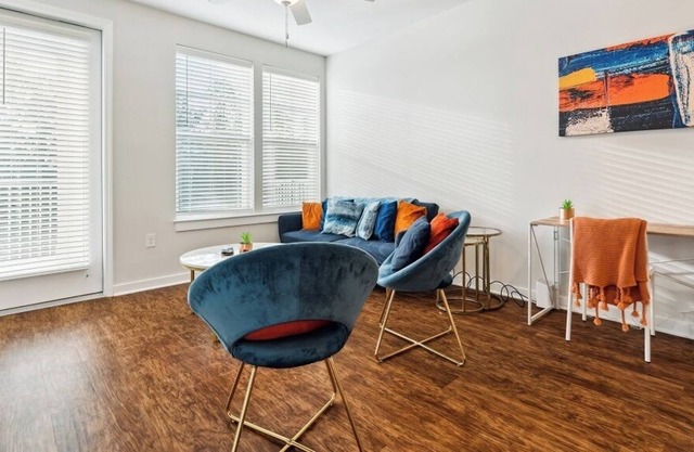 Cozy 2BR/2BA Apartment near Military Bases