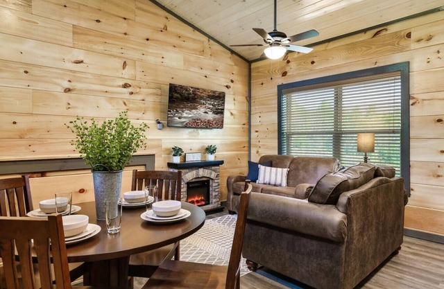 ⛰COZY SMOKIES RETREAT⛰HOT TUB - VIEWS - PETS WELCOME⭐️