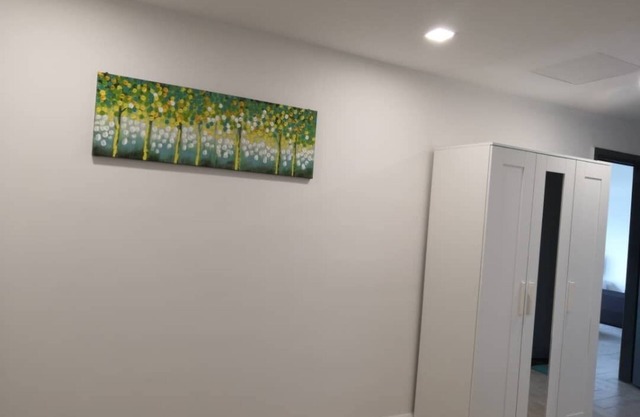 Suite d'hôtel confortable 2R2B dans le triangle d'or de PJ