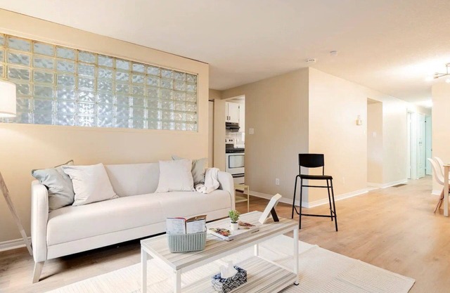 Cozy 3-Bedroom Home in the heart of Waterloo
