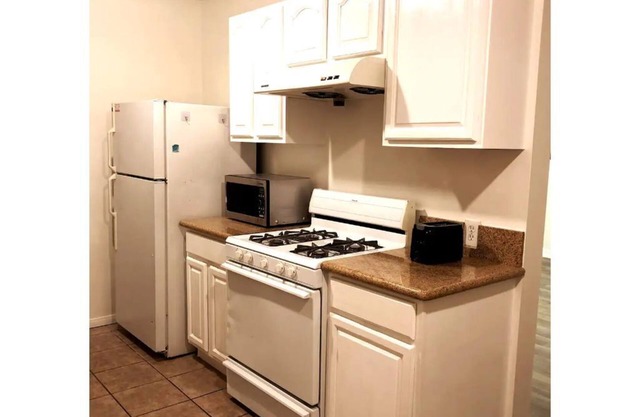 Cozy 3Bedroom LA House, Private Patio in Arcadia