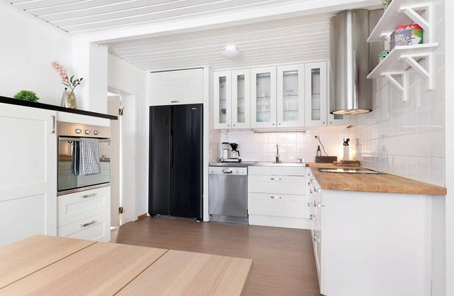 Cozy 3BR home by river & Piteå center