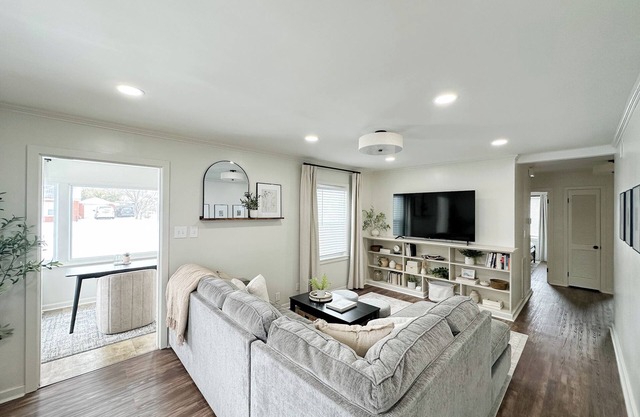 Cozy 3BR Spacious home w/Patio -Sleeps8