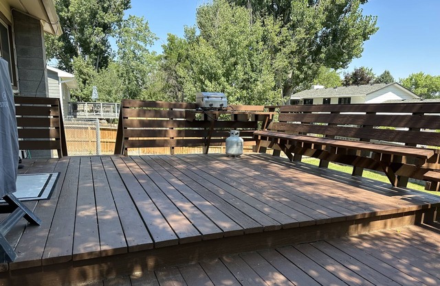 Cozy 2 bedroom - near airport and waterpark