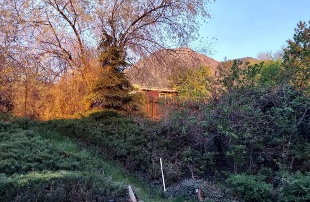 Cozy 4-bedroom ski house in adorable Holladay - Alta, Snowbird, Park City
