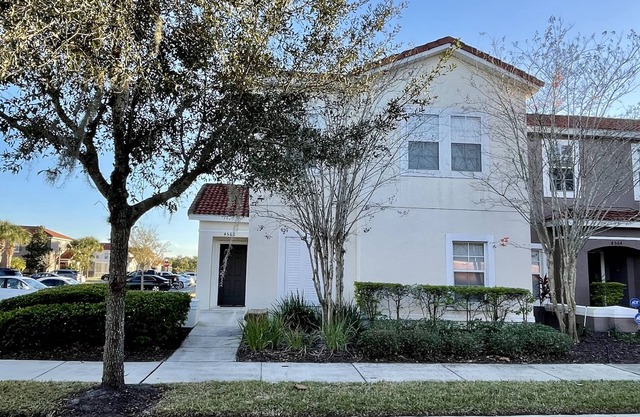 Cozy 4 Bedroom w/ Pool Close to Disney 4562