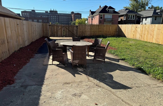 Cozy 4Br 2Bath home near Downtown Detroit