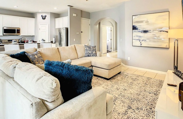 Cozy 4BR Family Home Private Pool BBQ Gaming Room!