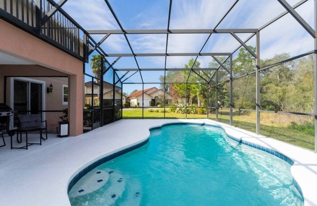 Cozy 5Bd with Pool Single Family Close to Disney