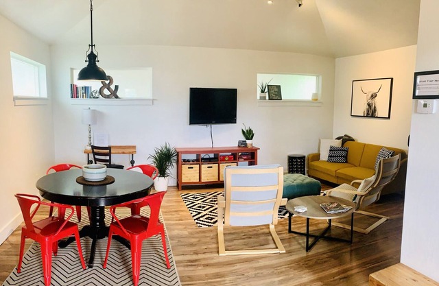 Cosy and Beautiful, Sunny Acres Guest House