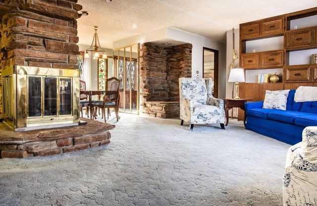 Cozy and charming country estate less than 5 minutes from Whistling Straits!