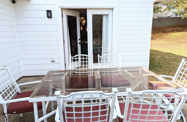 Newly renovated home within minutes of everything in Enterprise!