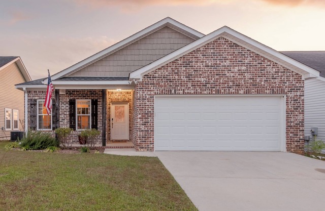 Cozy and Comfy Retreat in a Quiet Neighborhood