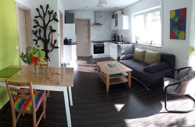 Appartement confortable et moderne sur le Jura souabe