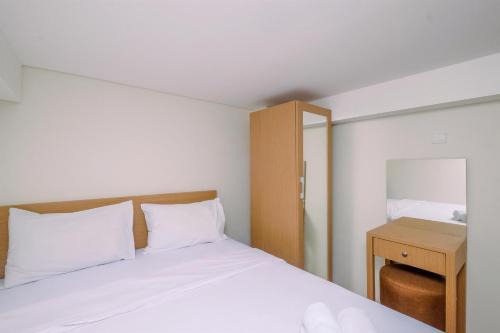 Cozy and Nice Studio Loft Apartment at Apple 1 Condovilla By Travelio