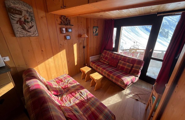 Estudio Avoriaz, estudio, 4 personas
