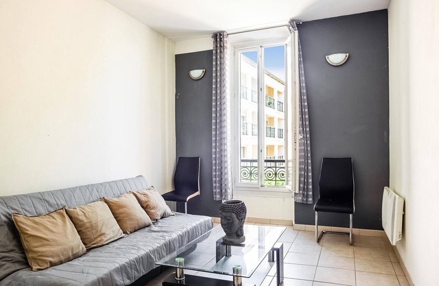 Cozy apartment in Marignane with WiFi