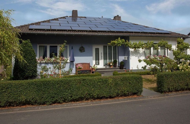 Cozy Apartment in Niederehe Eifel near Forest