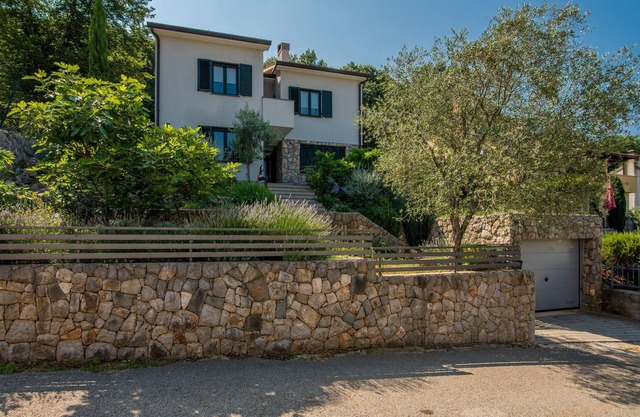 Appartement confortable à Porozina avec.
