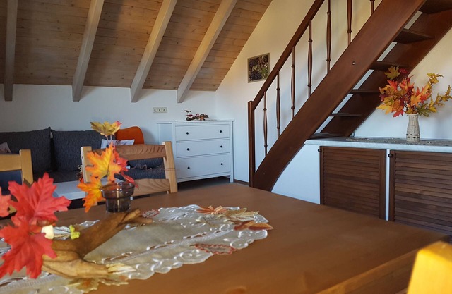 Appartement confortable dans les belles montagnes de minerai - appartement automne