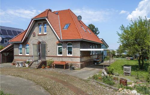 Cozy Apartment In Wurster Nordseeküste