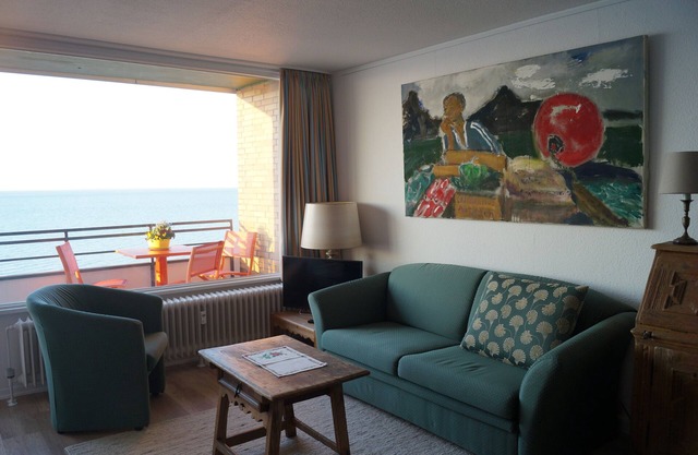 Appartement confortable sur la plage est avec vue sur la mer