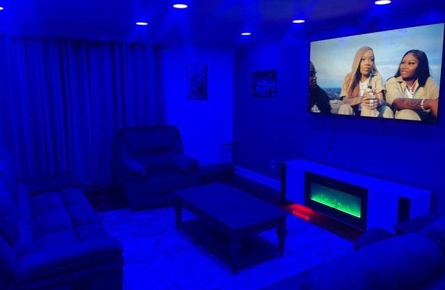 Cozy apartment shared with host