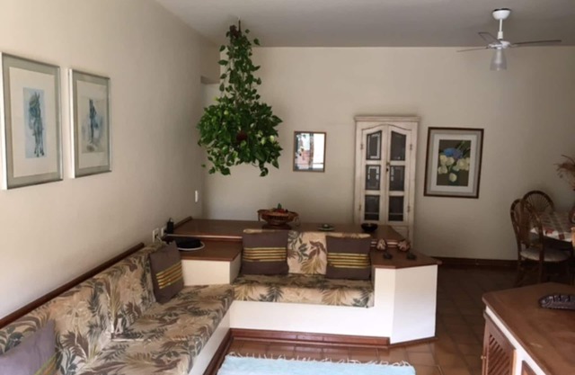 Appartement confortable, bien assemblé, dans une rue calme près de la plage