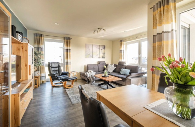 Haus Strandläufer - vacation apartment for 4 people on the North Sea dike