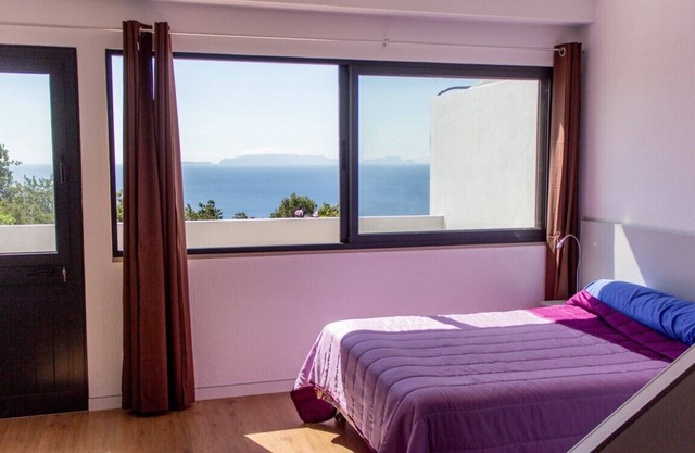 Appartement confortable avec une vue fantastique sur la mer à Machico