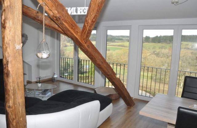 Appartement confortable avec une vue fantastique sur la vallée et les prairies à chevaux