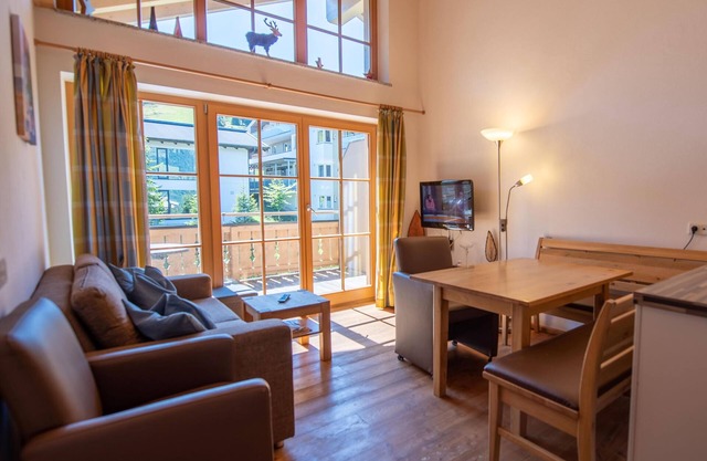 Cozy apartment with mountain view and close to the lift in the Zillertal Arena