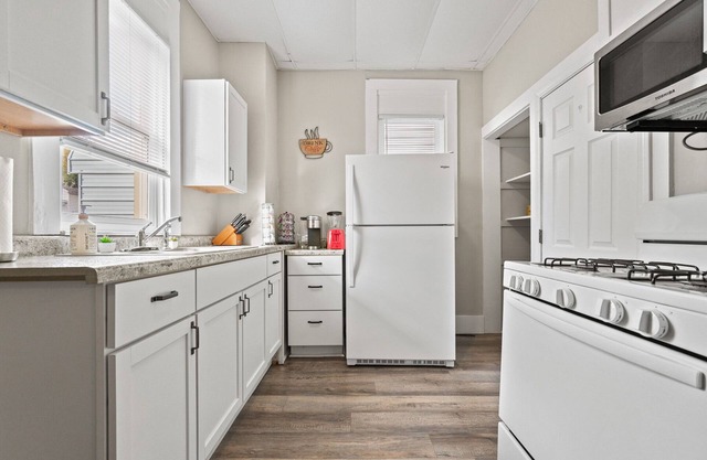Cozy Apt 2 min from Promenade Park