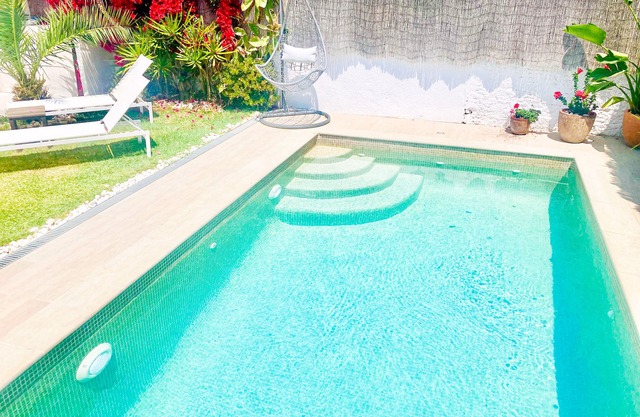 BEACH HOUSE AVEC PISCINE à 5 min à pied de la plage