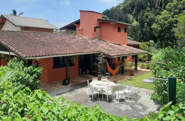 Maison de plage confortable avec terrasse, barbecue, à 100 mètres de la plage.