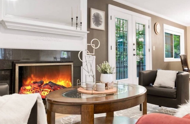 Cozy Bellevue 3BR+Office home close to everything!