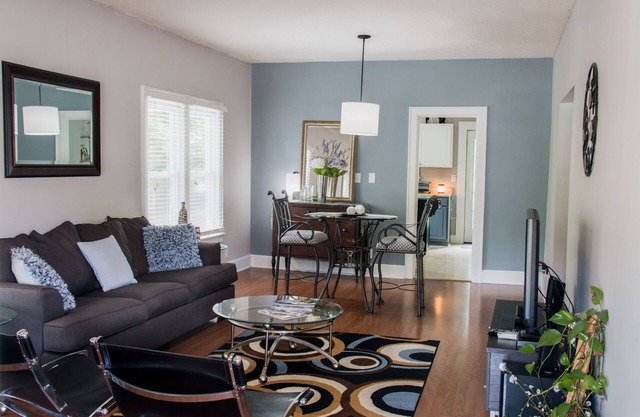 Bungalow confortable dans un beau quartier convivial