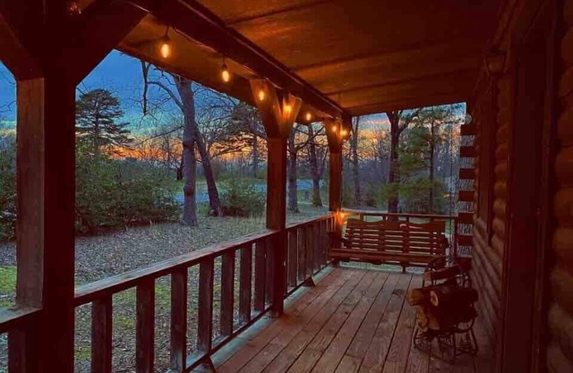 La cabine confortable à Bear Mountain Log Cabins