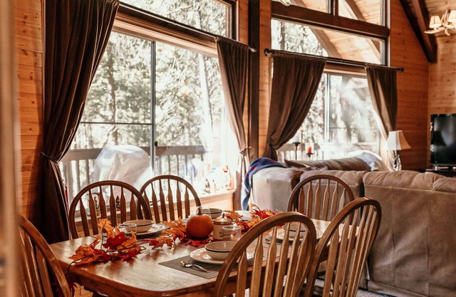 Cozy Mountain Cabin in Sequoia Forest