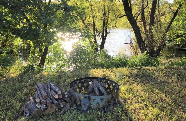 Glamping St. Louis-Willow Haven, un chalet de camping confortable