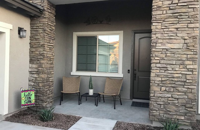 Charming 3-bedroom house with AC and WiFi in Casa Grande