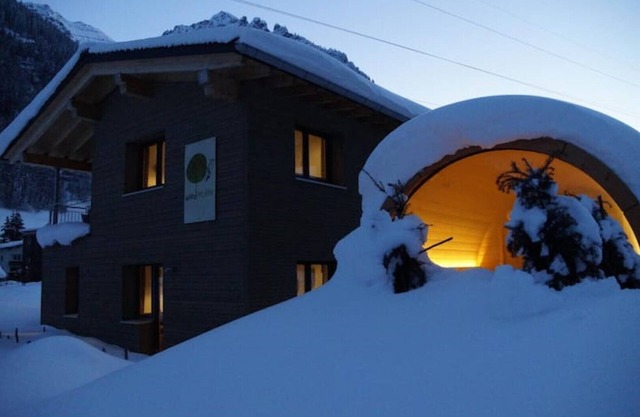 Cozy chalet on the Arlberg - Chalet Pecker