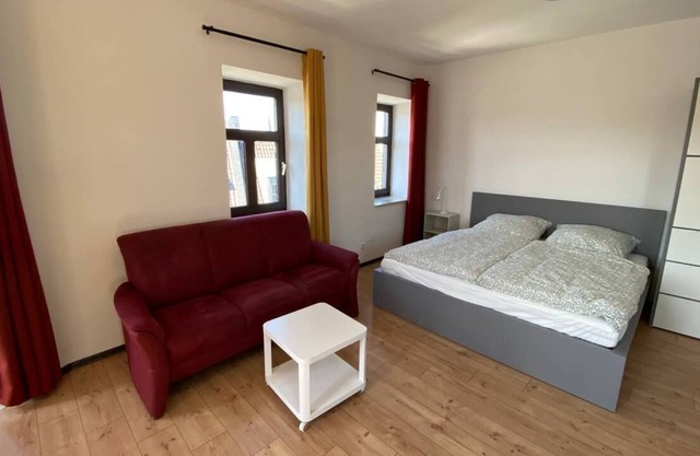 Cozy City-Center Apartment with Modern Amenities in Historic Brühl