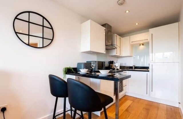 Cozy & Clean | with Gym Bike & Smart Tv