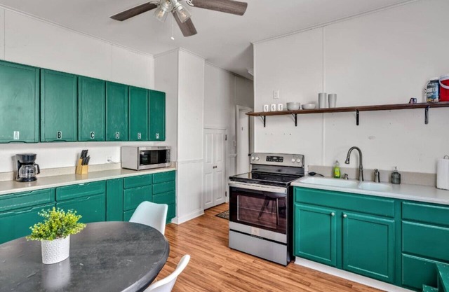 Cozy Co Living Room A