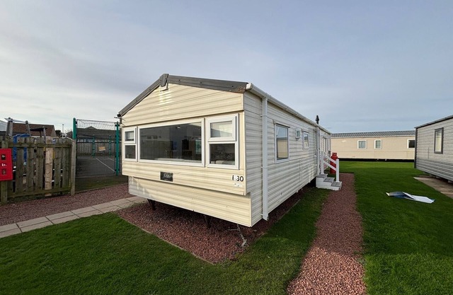 Cozy Coastal caravan in Eyemouth