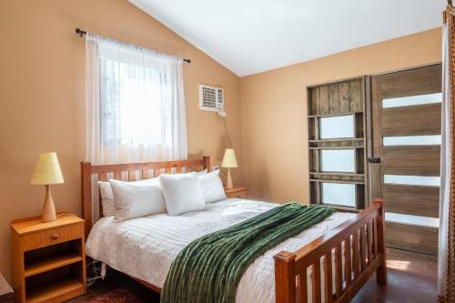 Cozy comfort at 106 Thacker St