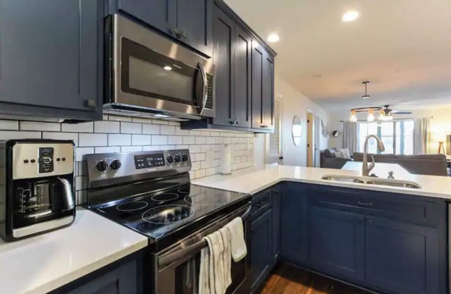 Cozy Condo - Table Rock Lake Community in Hollister, MO